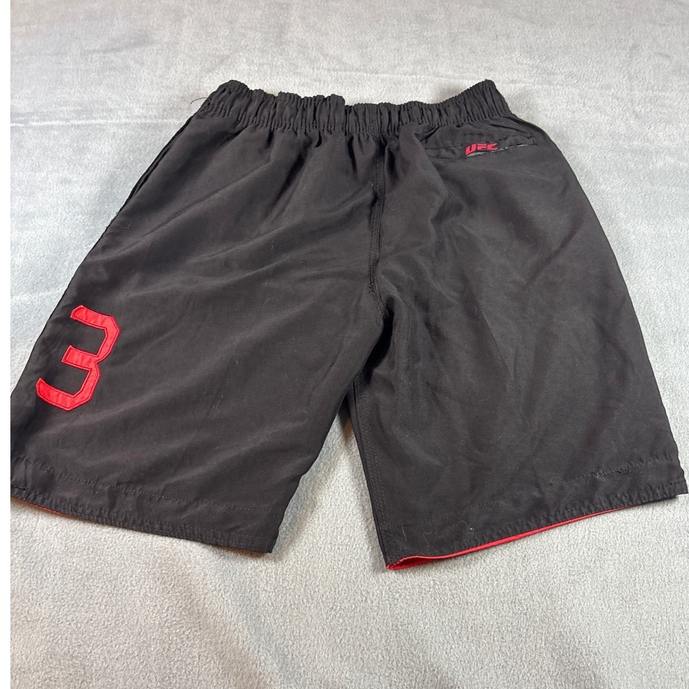 UFC Ultimate Fighting Championship Mens Shorts Black Red Size M Athletic MMA
